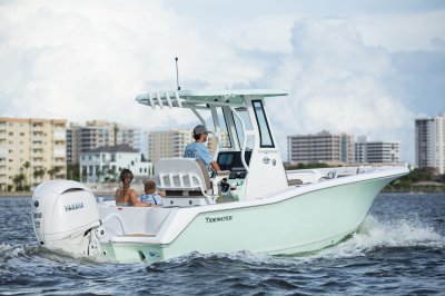 Tidewater Boats 2025 CC