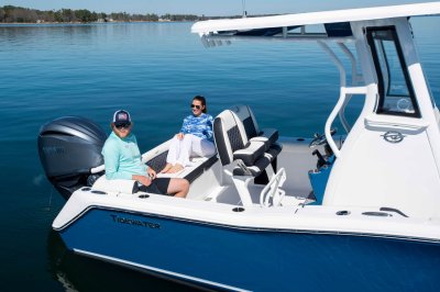 Tidewater Boats 2026 LXF